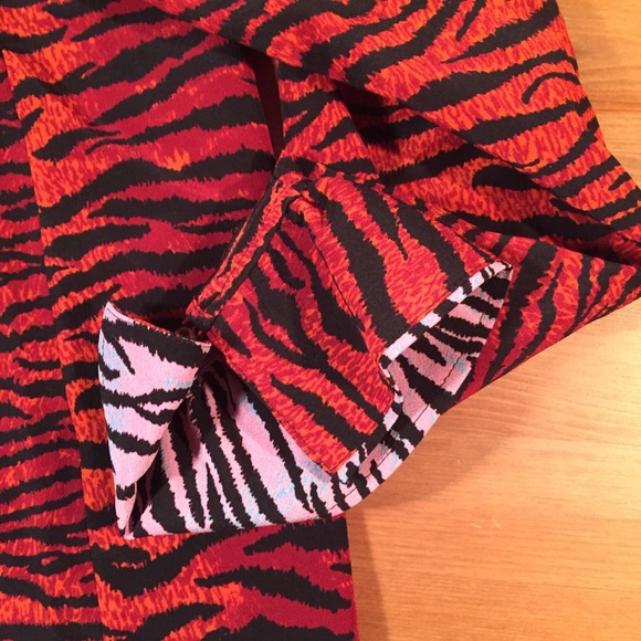H&M by Kenzo Tiger Silk Blouse Size 6 - Picture 3 of 5
